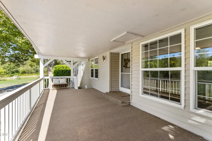 5550 Demaray Drive, Grants Pass, OR 97527 - #2
