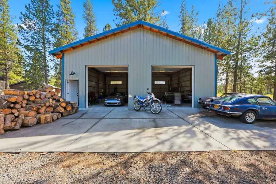 52465 Ammon Road, La Pine, OR 97739 - #2