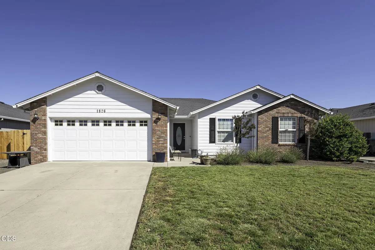 1826 Northwood Drive, Central Point, OR 97502 - #1