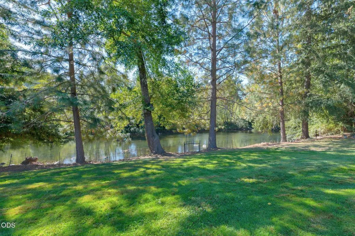 7695 N Applegate Road, Grants Pass, OR 97527 - #1