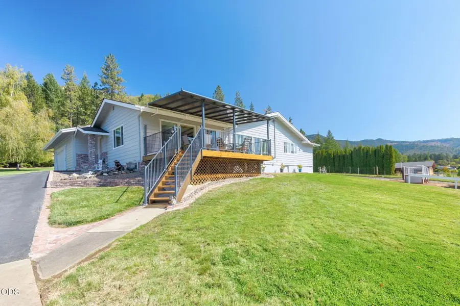 7695 N Applegate Road, Grants Pass, OR 97527 - #2