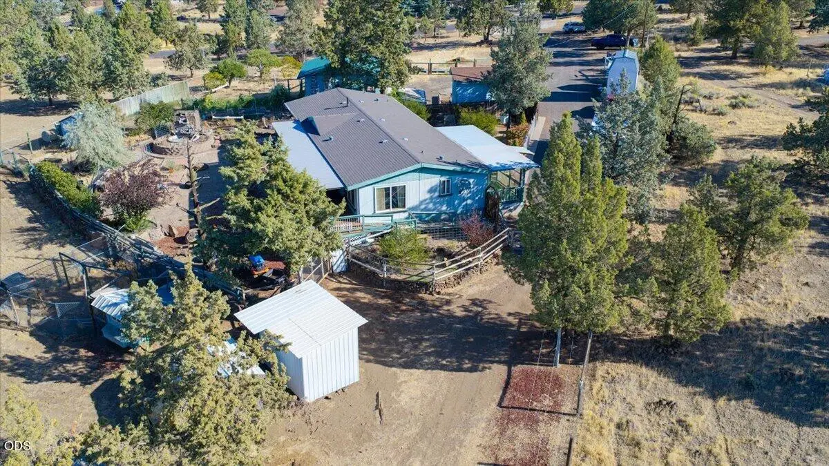 8659 SW Shad Road, Terrebonne, OR 97760 - #1