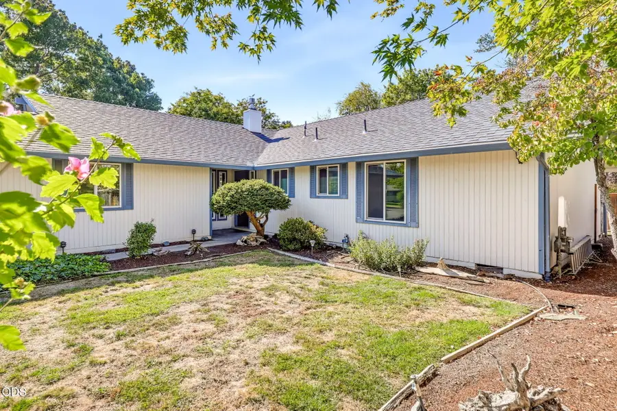 2337 Greenbrook Drive, Medford, OR 97504 - #3