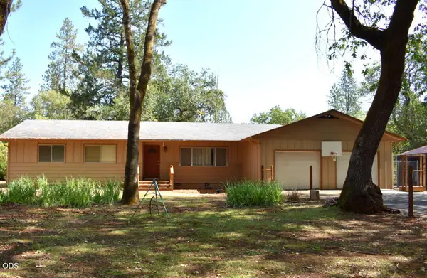359 Northwoods Drive, Merlin, OR 97532