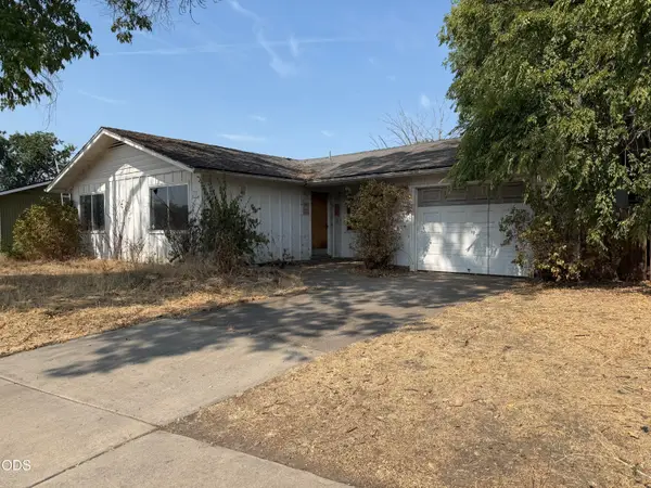 8005 Gladstone Avenue, White City, OR 97503