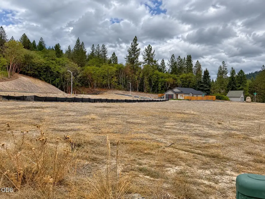 278 Hieglen Loop #Lot 23, Grants Pass, OR 97526 - #2