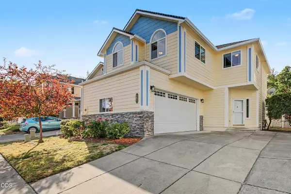 292 Meadow Drive, Ashland, OR 97520