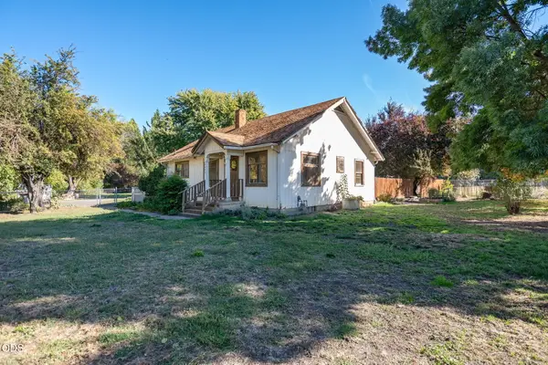 2357 Ross Lane, Medford, OR 97501