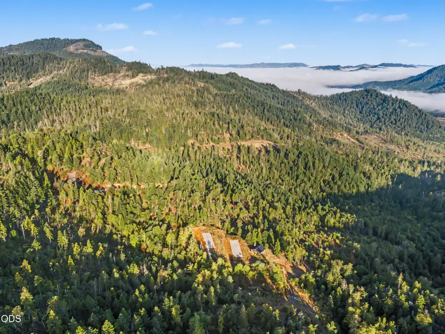 300 Shanks Creek Road, Wolf Creek, OR 97497 - #2