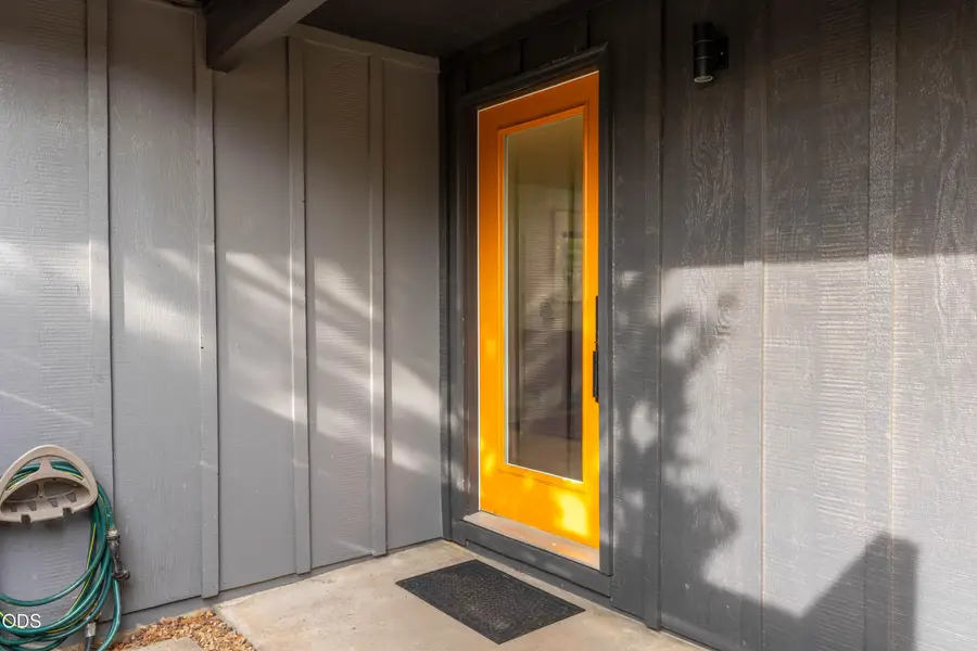 1130 NE 8th Street, Bend, OR 97701 - #2
