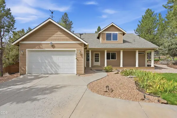 2879 NW Fairway Heights Drive, Bend, OR 97703