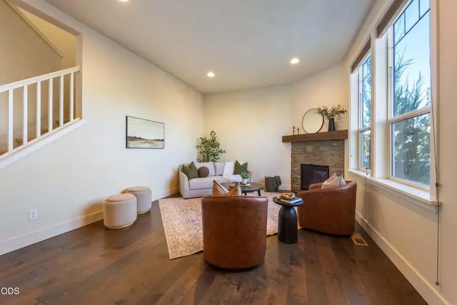 61591 Aaron Way, Bend, OR 97702 - #3