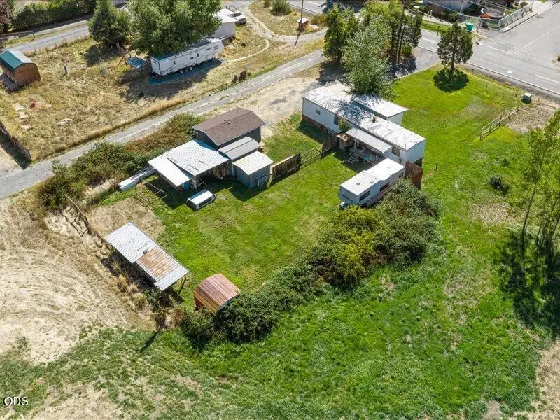 2700 Leonard Road, Grants Pass, OR 97527 - #2