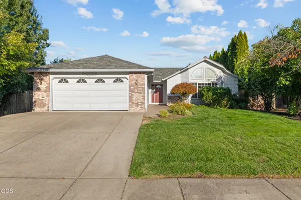 1443 Yellowstone Avenue, Medford, OR 97504