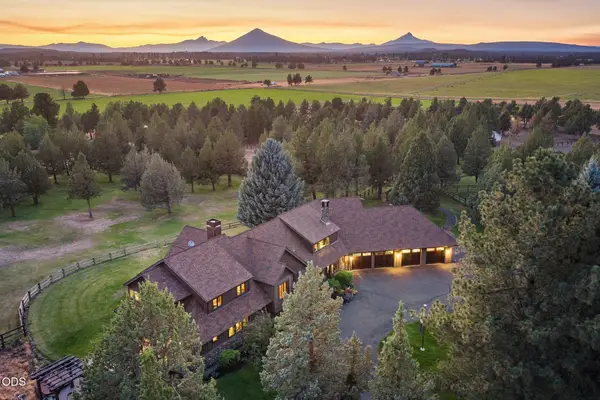 68405 Fryrear Road, Sisters, OR 97759