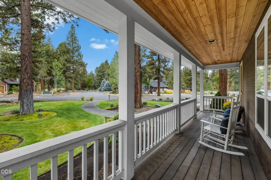 814 E Coyote Springs Road, Sisters, OR 97759 - #3