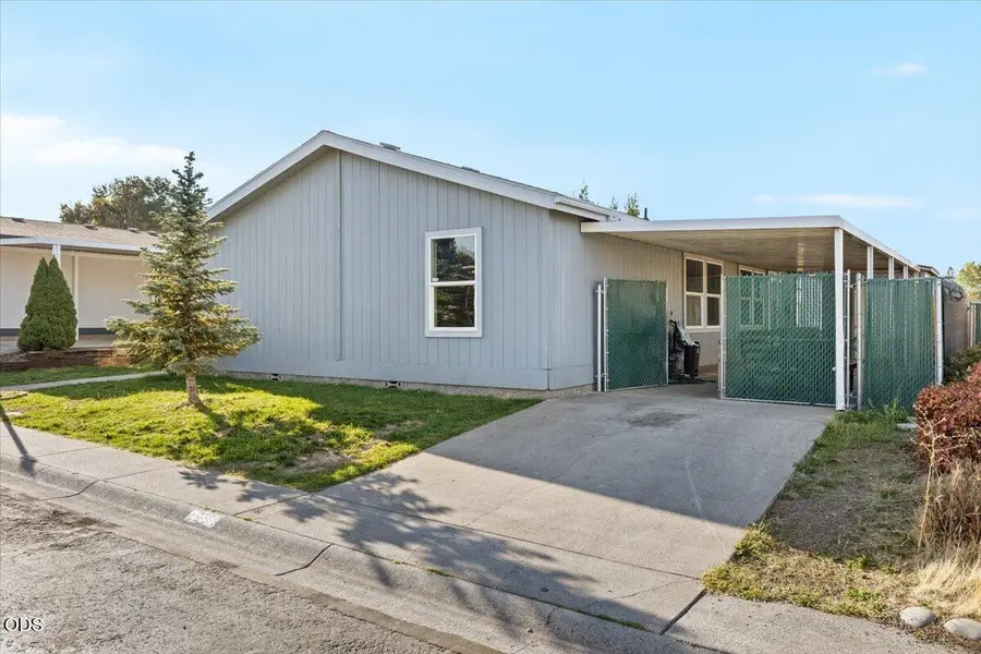 2318 Lara Lane, Central Point, OR 97502 - #3