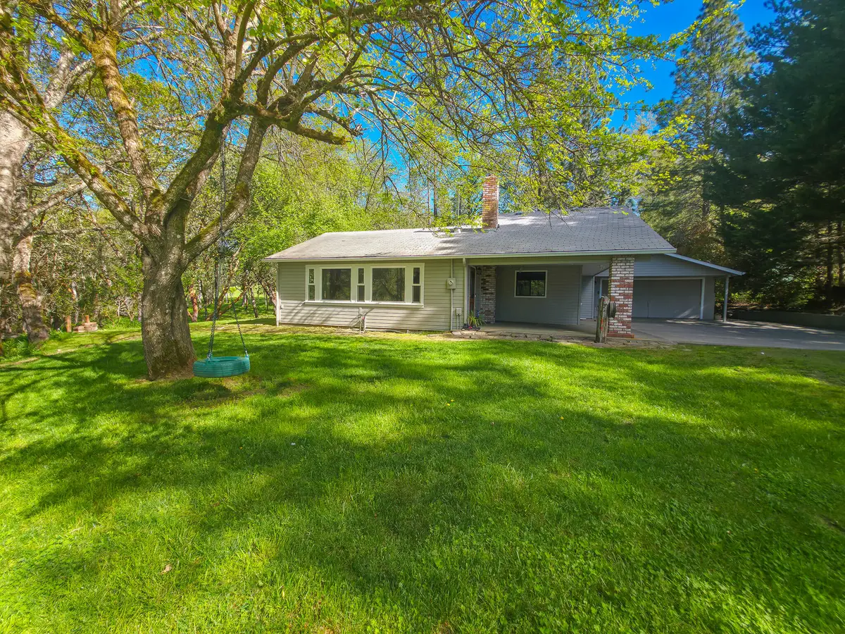 1570 Sleepy Hollow Loop, Grants Pass, OR 97527 - #1