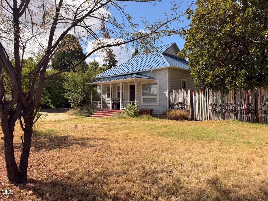 400 Wagner Creek Road, Talent, OR 97540 - #1