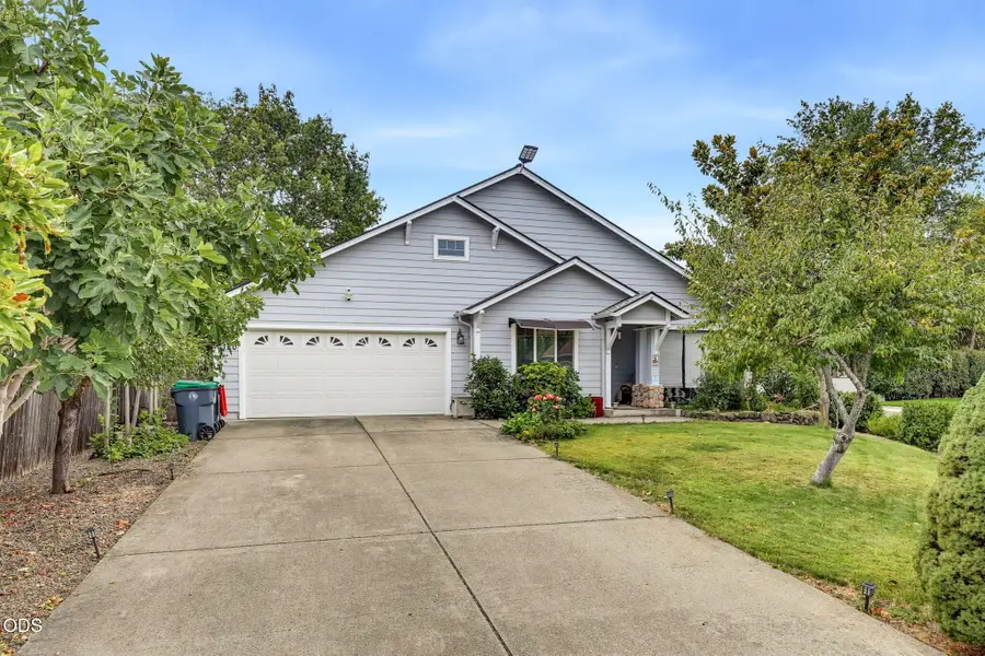 120 Nadine Lane, Central Point, OR 97502 - #3