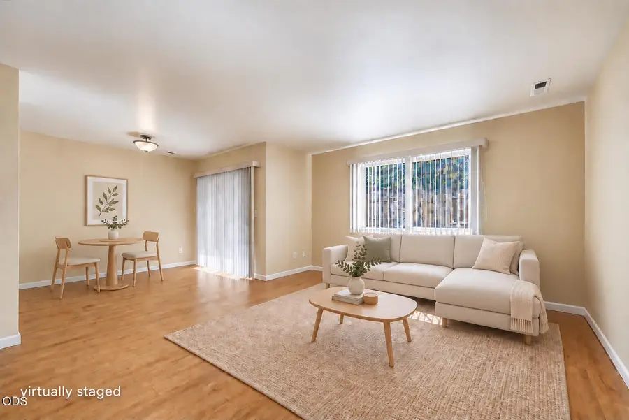 469 Tulipan Way, Talent, OR 97540 - #3