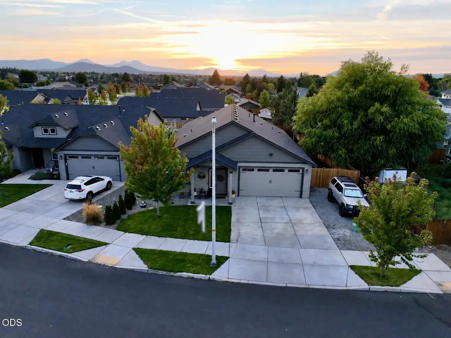 1997 NW 8th, Redmond, OR 97756 - #2