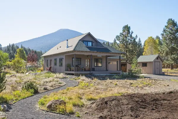 13623 SW Meadow View Drive, Camp Sherman, OR 97730