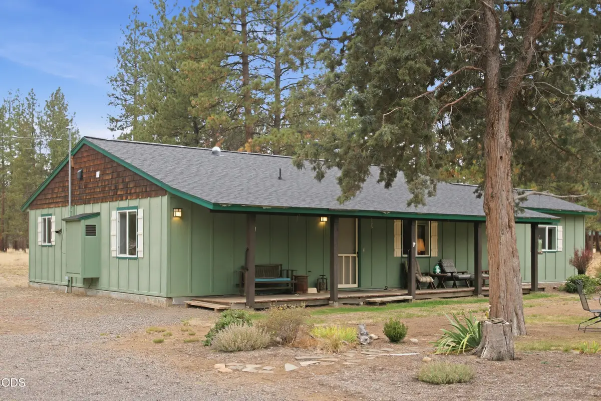 69460 Crooked Horseshoe Road, Sisters, OR 97759 - #1