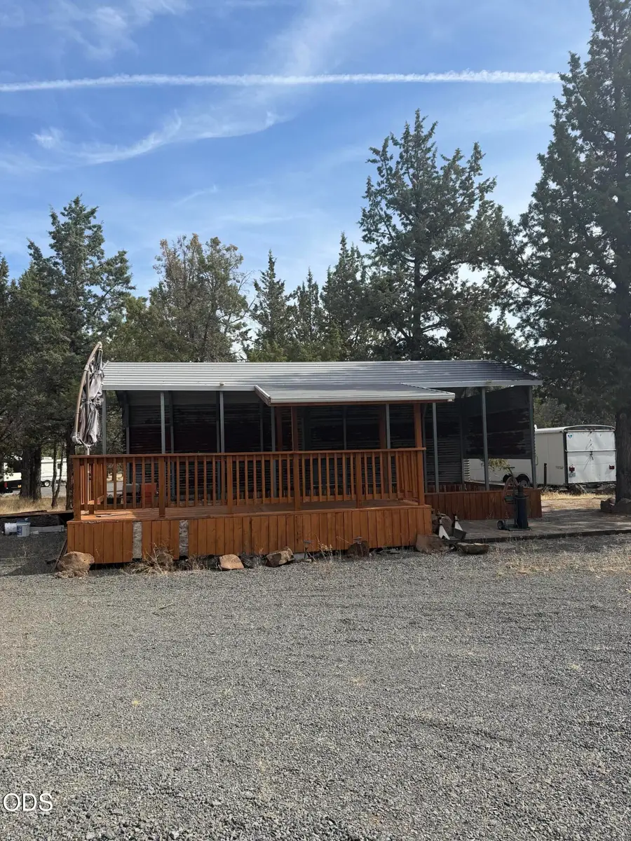 12032 SW Hunters Loop, Culver, OR 97734 - #3