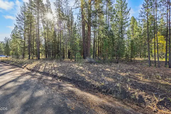 52755 Ammon Road, La Pine, OR 97739