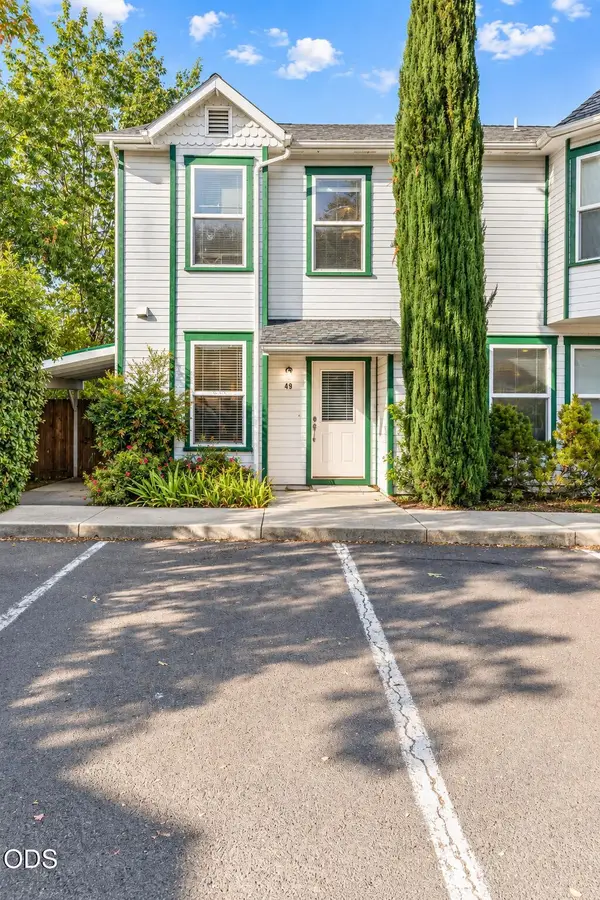 49 California Street, Ashland, OR 97520