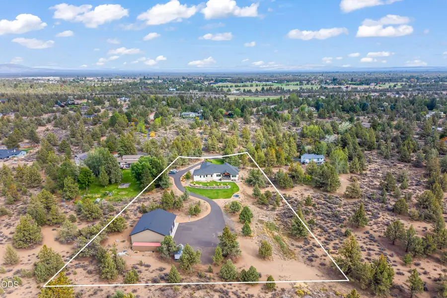 62825 Montara Drive, Bend, OR 97701 - #3