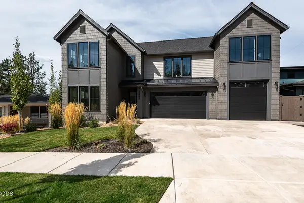 2963 NW Polarstar Avenue, Bend, OR 97703