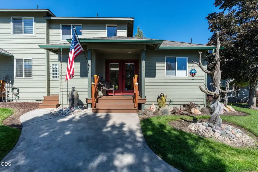 1124 Golden Pheasant Drive, Redmond, OR 97756 - #3