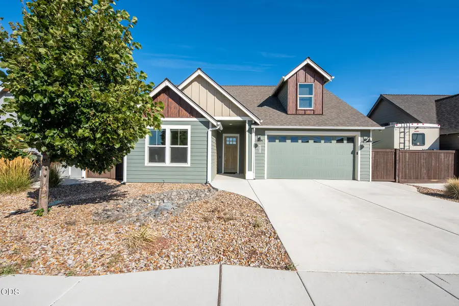 4270 SW 43rd Street, Redmond, OR 97756 - #3