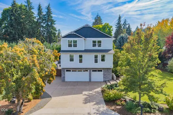 116 NE 13th Avenue, Albany, OR 97321