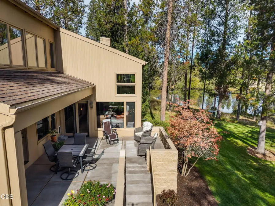 57824 Alberello Court, Sunriver, OR 97707 - #2