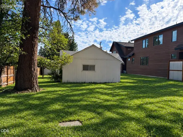 1355 NW Jacksonville Avenue, Bend, OR 97703