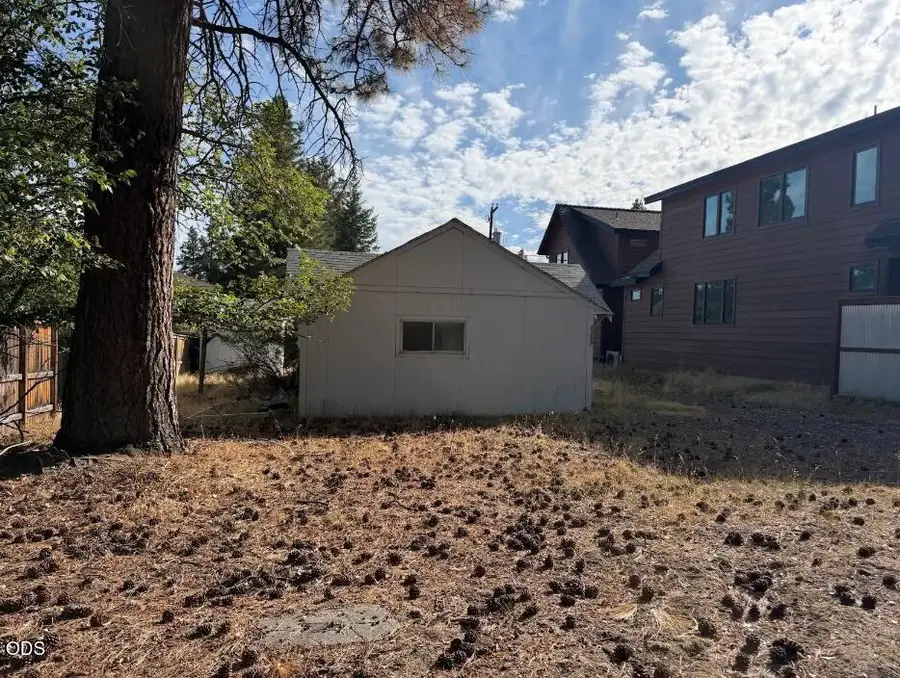 1355 NW Jacksonville Avenue, Bend, OR 97703 - #2