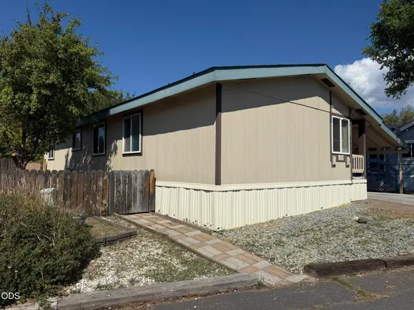4647 Winter Avenue #SPC 43, Klamath Falls, OR 97603