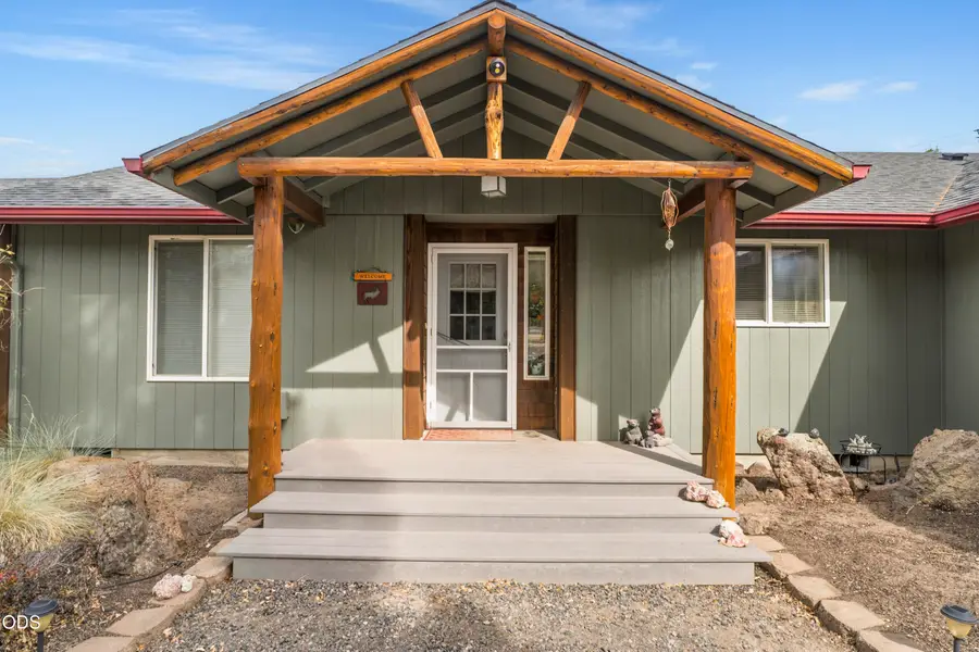 6040 SW Shad Road, Terrebonne, OR 97760 - #2