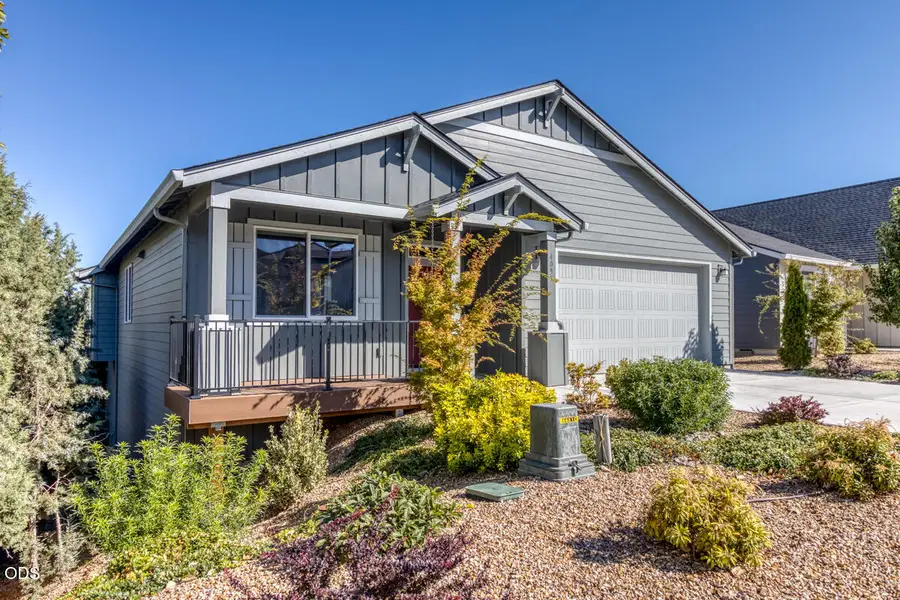 4093 SW Reindeer Avenue, Redmond, OR 97756 - #2