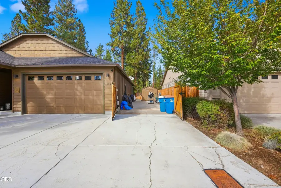 1624 W Williamson Avenue, Sisters, OR 97759 - #3
