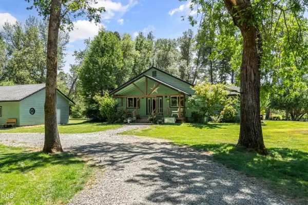 191 River Grove Drive, Cave Junction, OR 97523