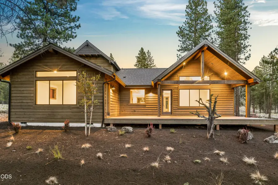 56484 Elk Run Drive #496, Bend, OR 97707 - #2