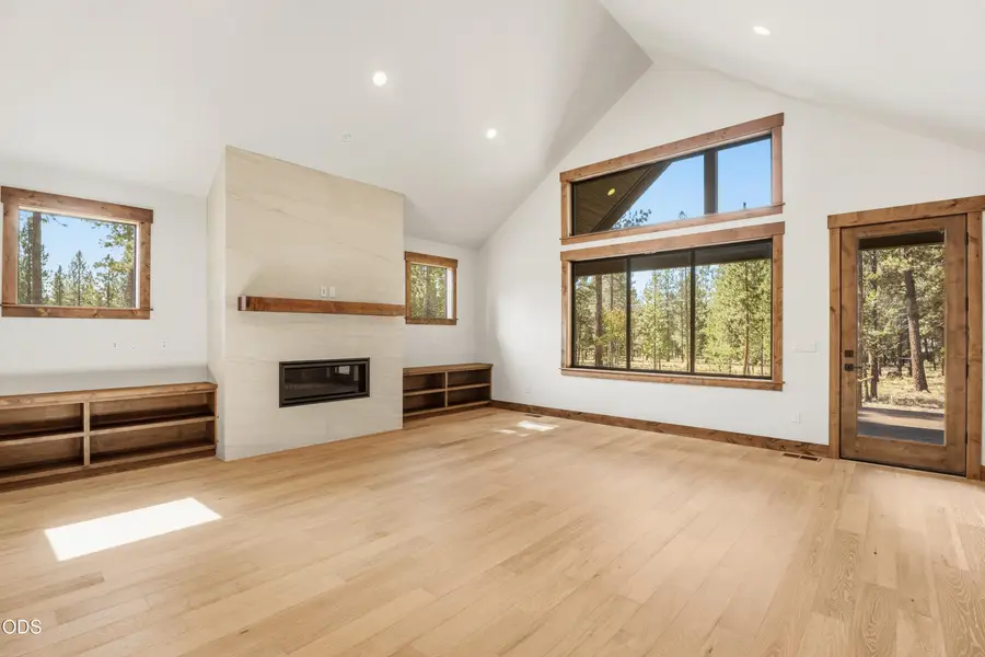 56484 Elk Run Drive #496, Bend, OR 97707 - #3
