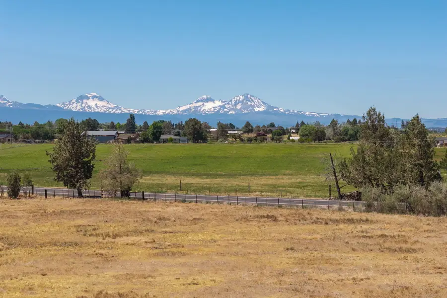 8070 SW Canal Boulevard, Redmond, OR 97756 - #3
