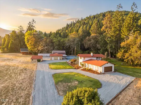 4881 Fish Hatchery Road, Grants Pass, OR 97527