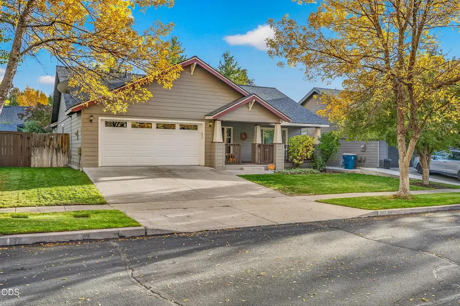 20711 Nicolette Drive, Bend, OR 97701 - #2