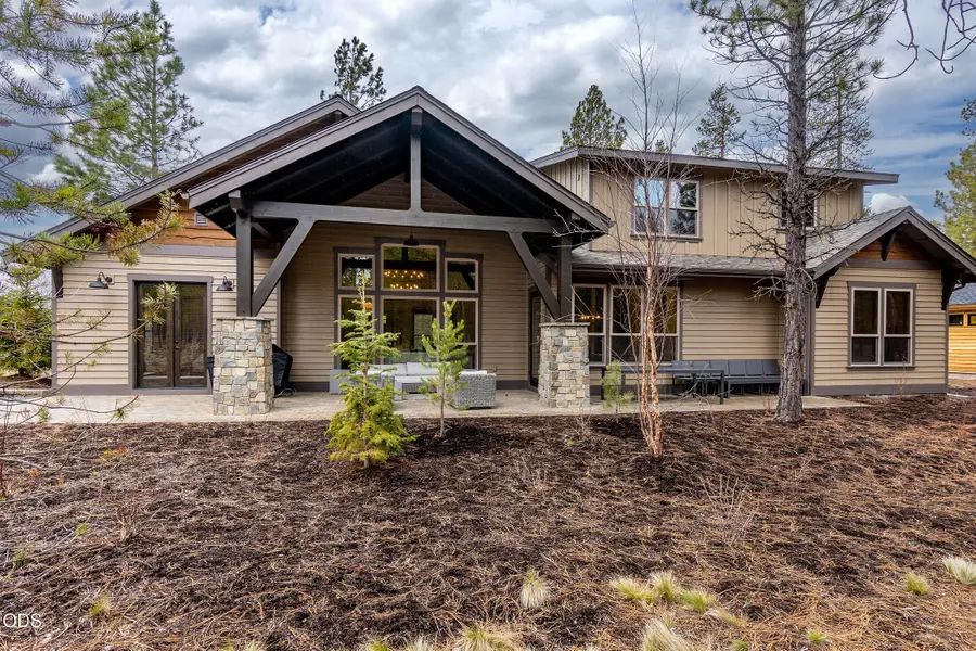 56887 Dancing Rock Loop #15B, Bend, OR 97707 - #2